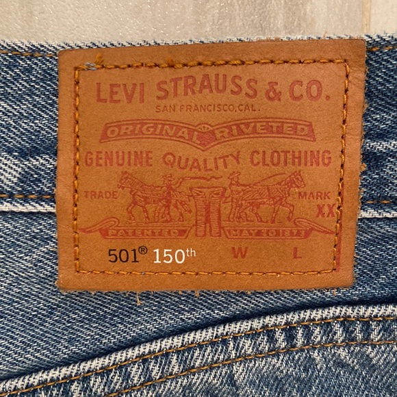 Levi’s 150 Yr. Ann. Selvedge Capital E 501, XOXO Collab., 28x30, EUC, $225 MSRP - Picture 10 of 13